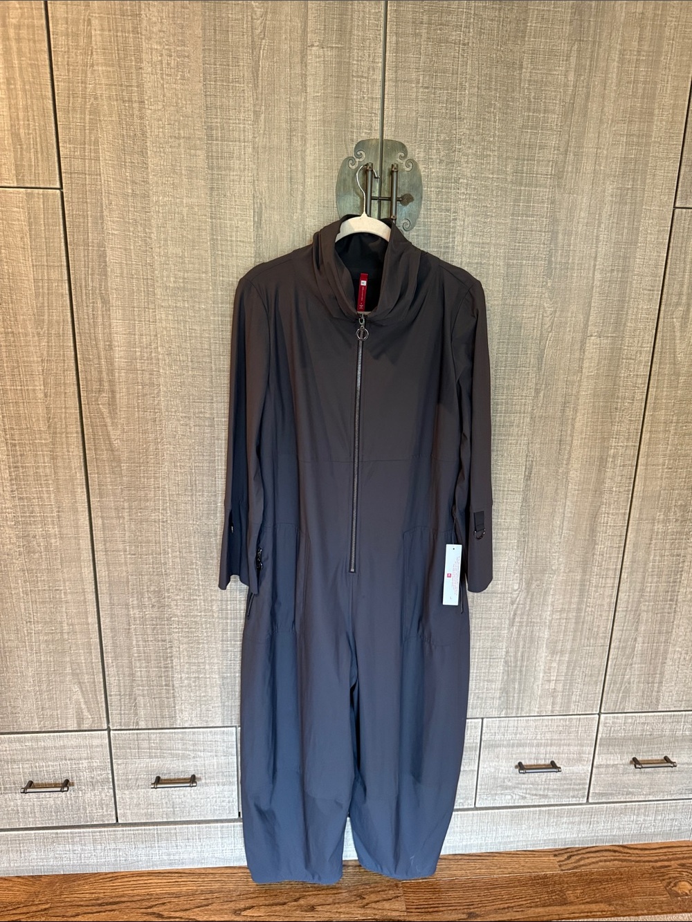 IC Collection Navy -Zip Up Front Cropped Long Sleeve Jumpsuit